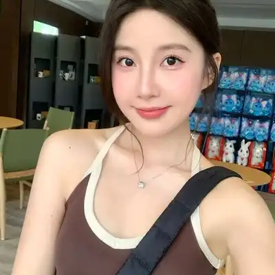 于诺伟